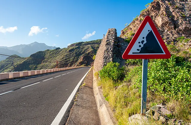 Les panneaux de danger